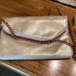 Hobo gold interchangeable crossbody or clutch  🌿